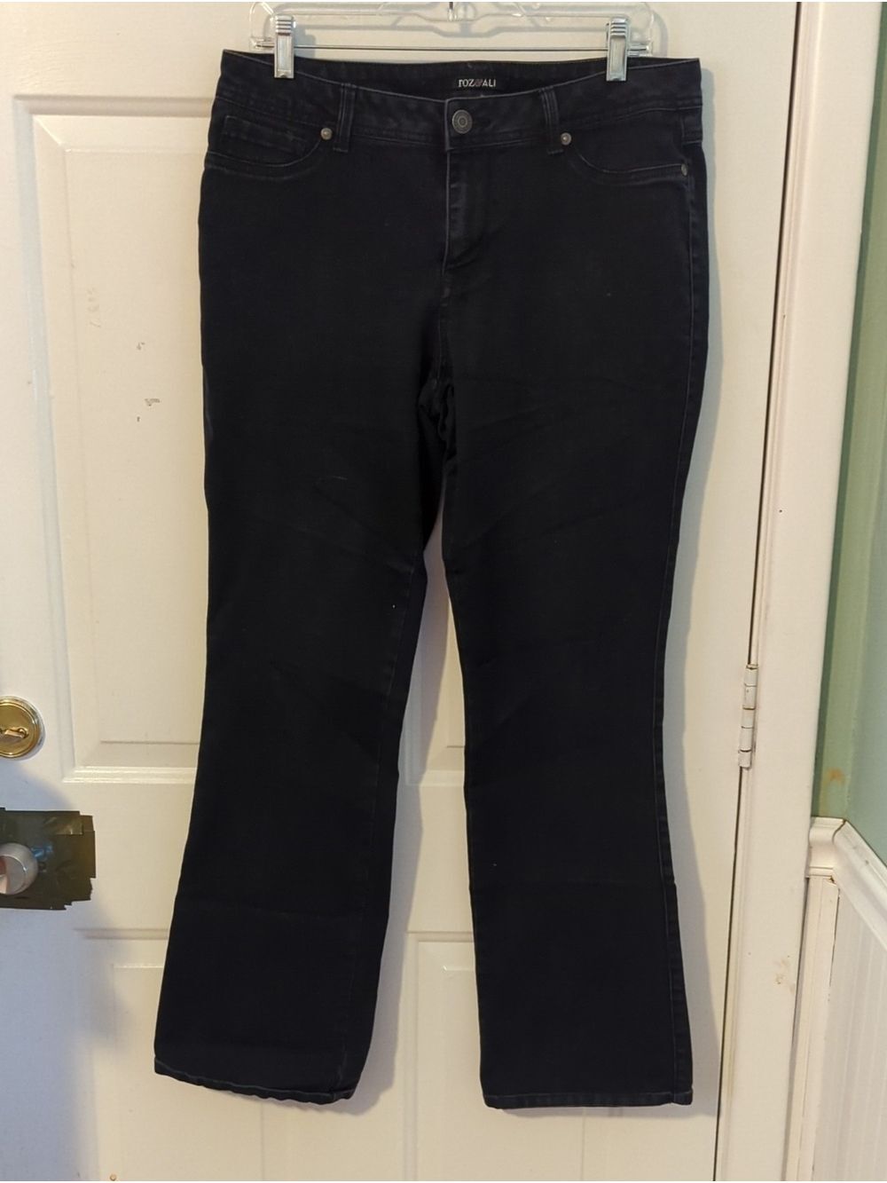 Roz & Ali Dark Denim Blue Women’s Jeans Faded Stretch Bootcut Size 12
